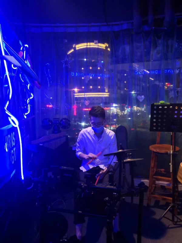 凤梨罐头的第一张照片--宁德蓝颜知己交友网