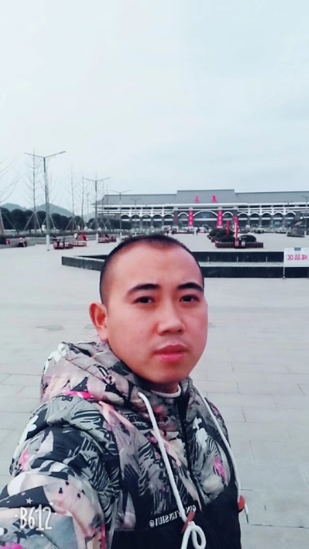 爱相随的第一张照片--宁德蓝颜知己交友网