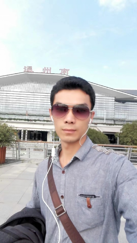 错把真心喂了狗的第三张照片--宁德蓝颜知己交友网