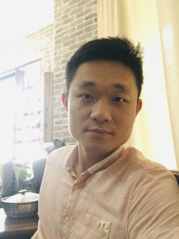 落落大方的第二张照片--宁德蓝颜知己交友网